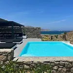 Black And White - Mykonos Villa *