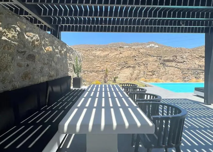 Βίλα Black And White - Mykonos Φτελιά